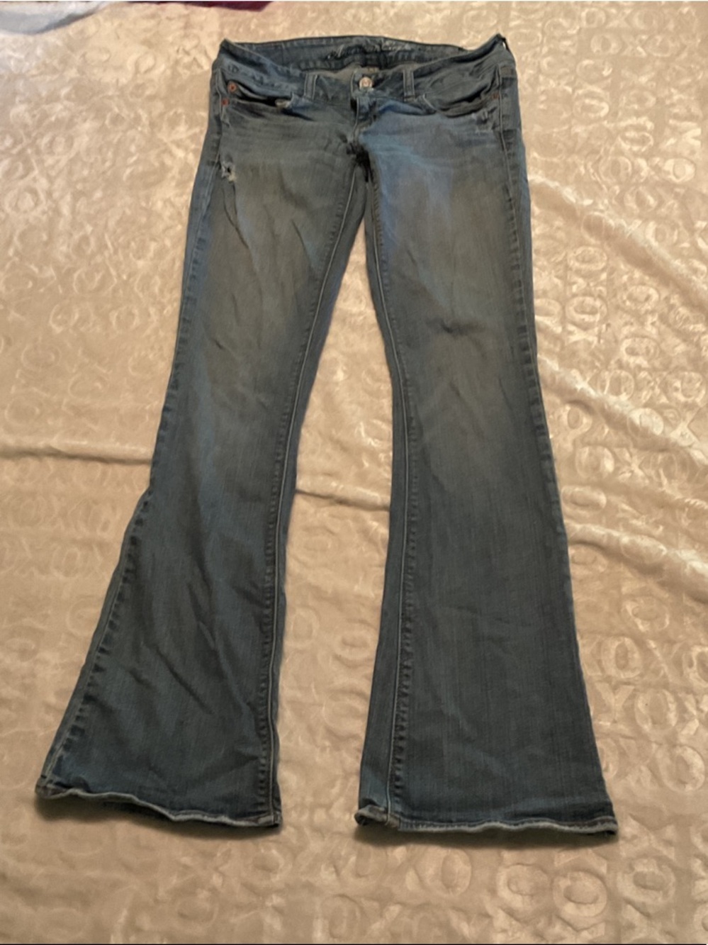 American Eagle Outfitters Blue Flare Jeans - Mid Wash